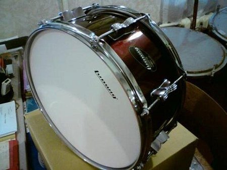 Малый барабан LUDWIG LM300 14”*5” Rocker Chrom Steel Snare купить в Москве: цены, доставка, фото Малый барабан LUDWIG LM300 14”*5” Rocker Chrom Steel Snare купить в Москве: цены, доставка, фото